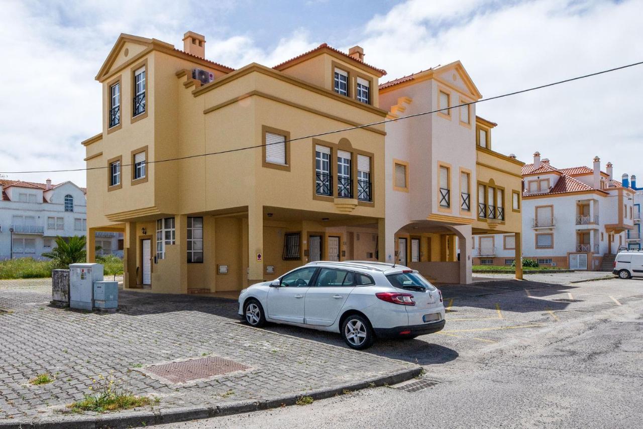 Апартаменты Baleal Pointsurprise House Экстерьер фото